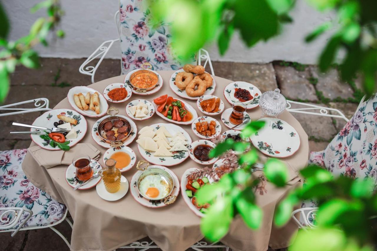 Baris Otel Cunda Айвалык Экстерьер фото